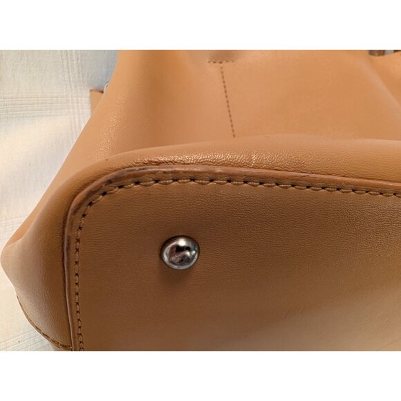 Colab Tan Leather Crossbody Tote Bag With Detachable Strap & Zipper Closure - Picture 11 of 15